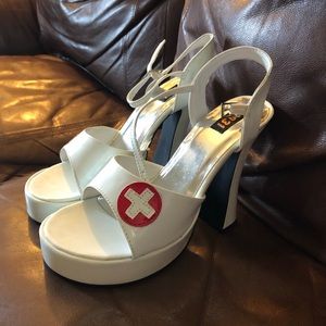Nurse platform shoes, size 8